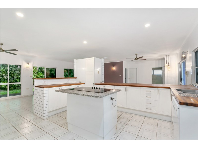 18 Butler Drive, Kuranda QLD 4881