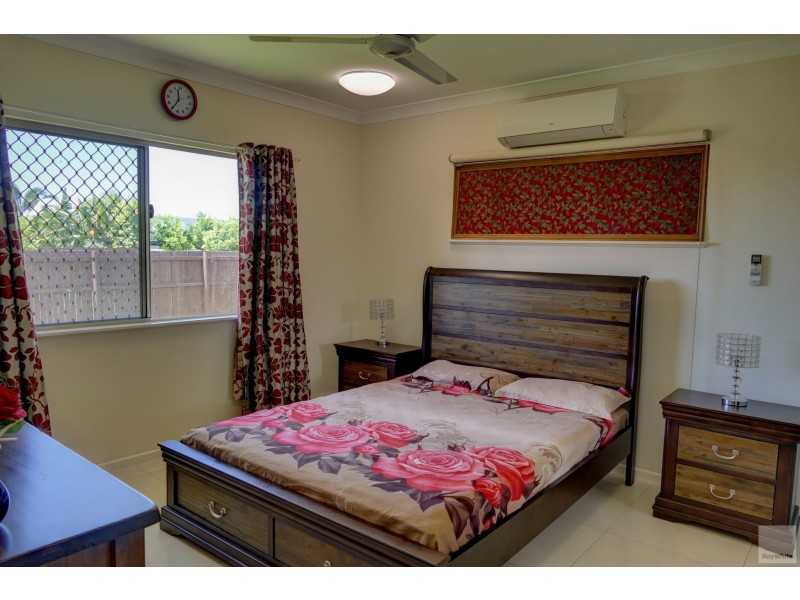 3 Thornborough Circuit, Smithfield QLD 4878