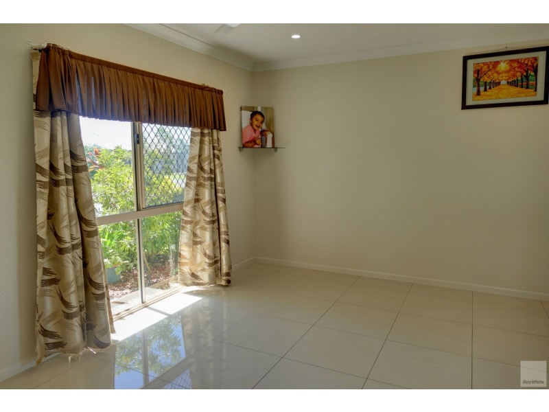 3 Thornborough Circuit, Smithfield QLD 4878