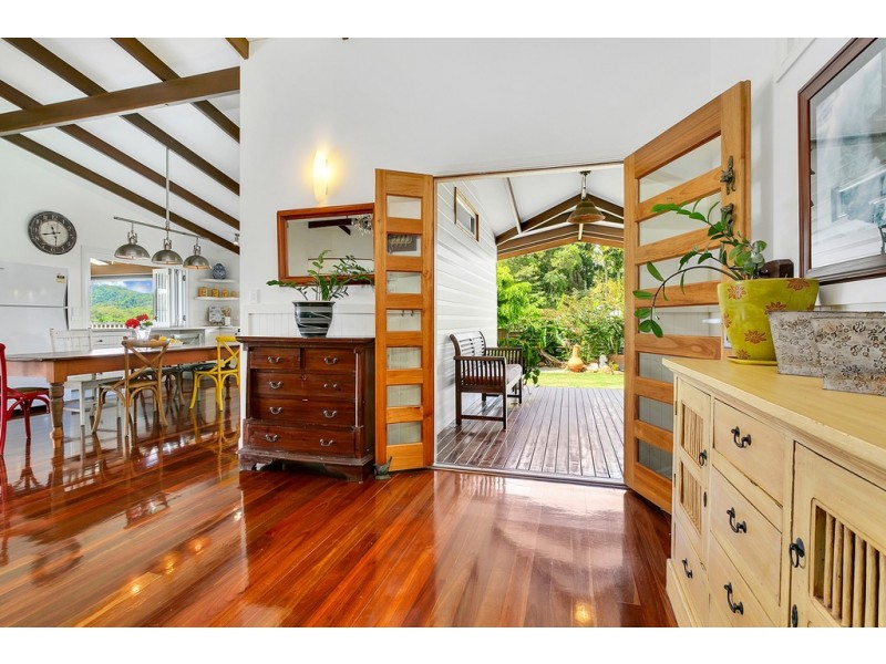 42 Williamson Drive, Kuranda QLD 4881