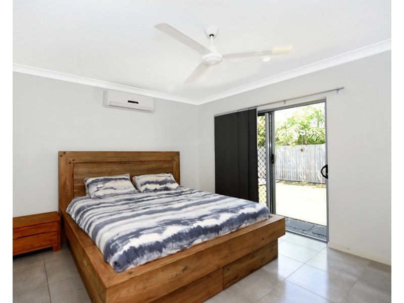 4 Byerstown Link, Trinity Park QLD 4879