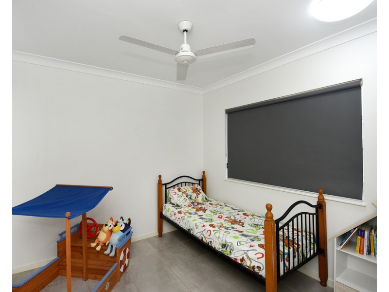 4 Byerstown Link, Trinity Park QLD 4879