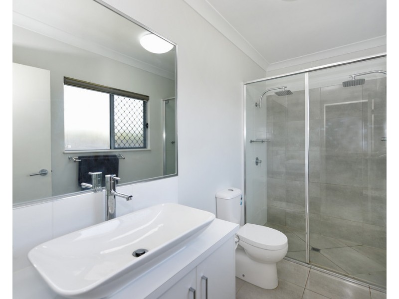 4 Byerstown Link, Trinity Park QLD 4879
