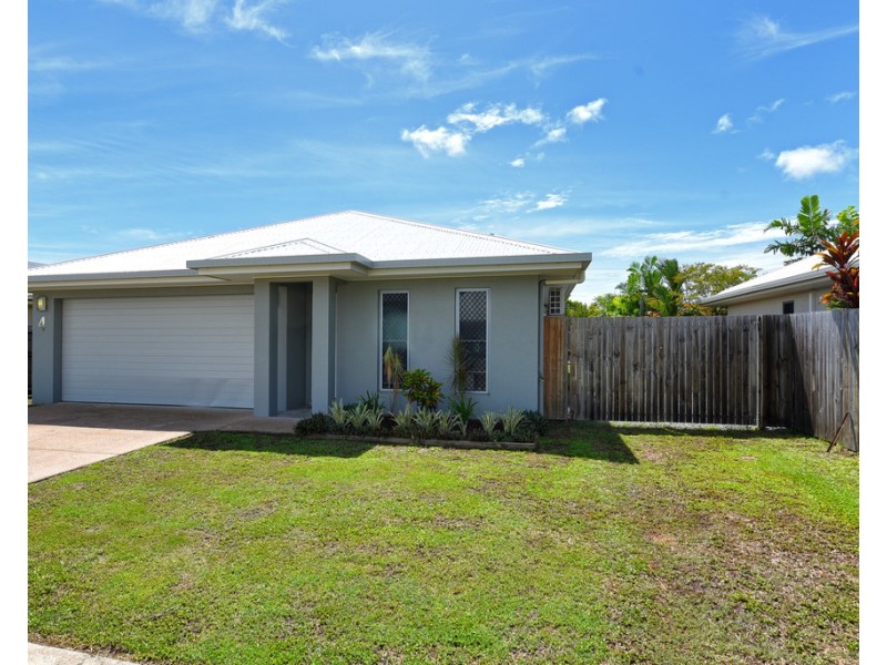 4 Byerstown Link, Trinity Park QLD 4879