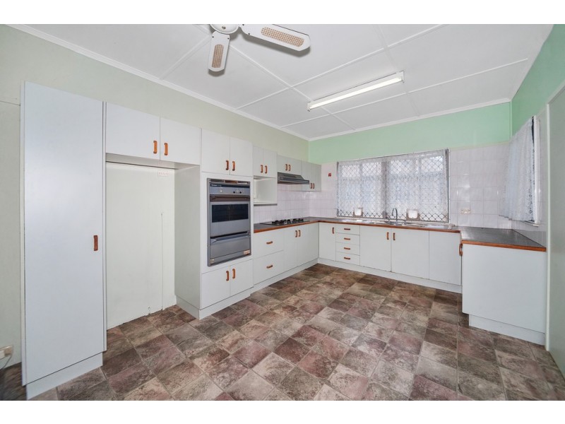 18 Downing Street, Earlville QLD 4870