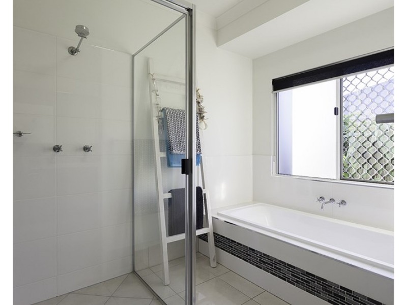 5 Brookville Gardens, Smithfield QLD 4878