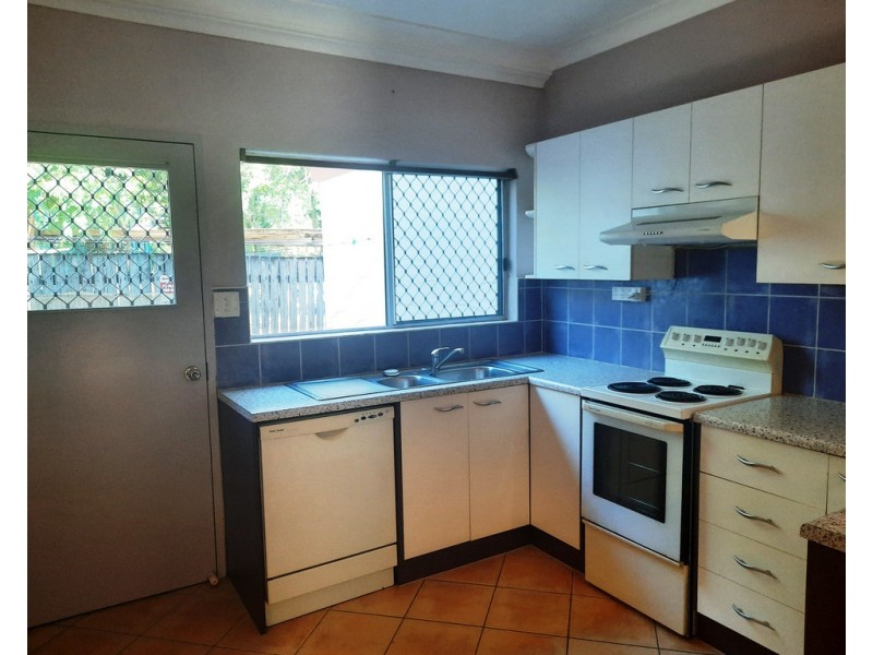 8/28-30 Fairweather Street, Yorkeys Knob QLD 4878