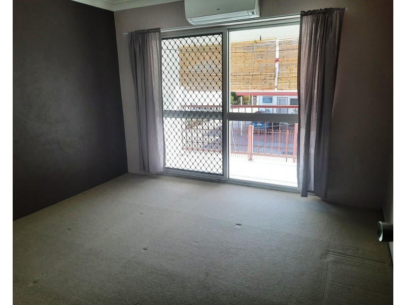 8/28-30 Fairweather Street, Yorkeys Knob QLD 4878