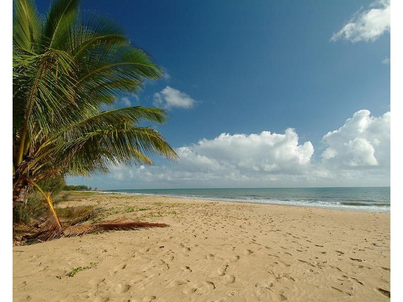 8/28-30 Fairweather Street, Yorkeys Knob QLD 4878