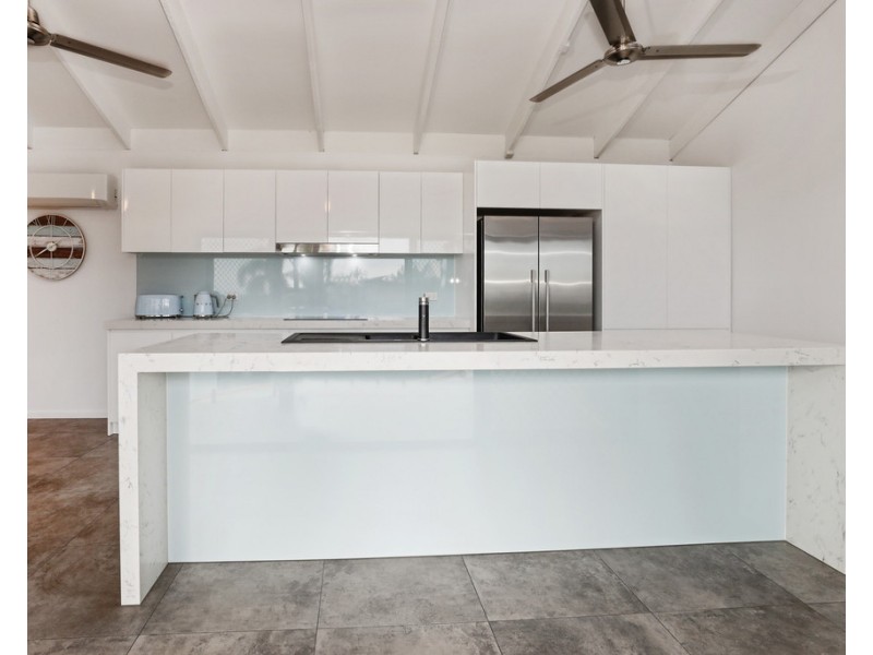 6 Darkin Close, Smithfield QLD 4878