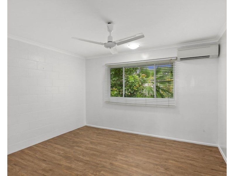 11/22-24 Fairweather Street, Yorkeys Knob QLD 4878