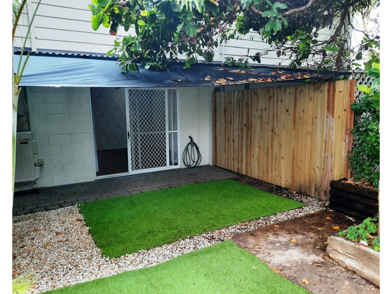 11/22-24 Fairweather Street, Yorkeys Knob QLD 4878