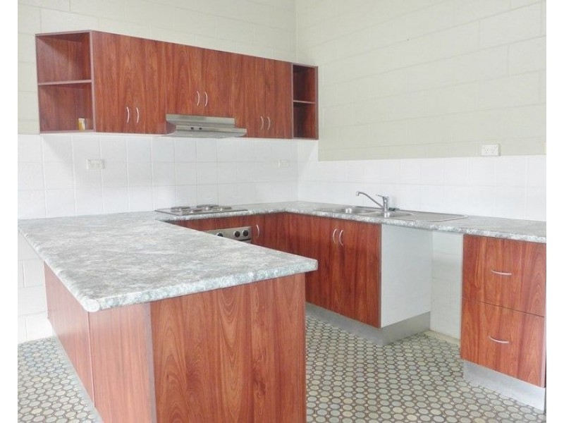 2/23-25 Mimosa Street, Holloways Beach QLD 4878