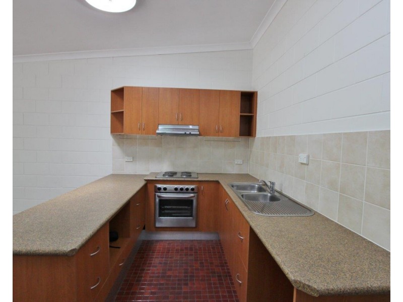 2/23-25 Mimosa Street, Holloways Beach QLD 4878