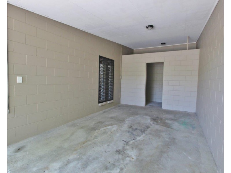 2/23-25 Mimosa Street, Holloways Beach QLD 4878