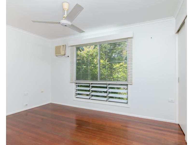 26 Knight Road, Smithfield QLD 4878