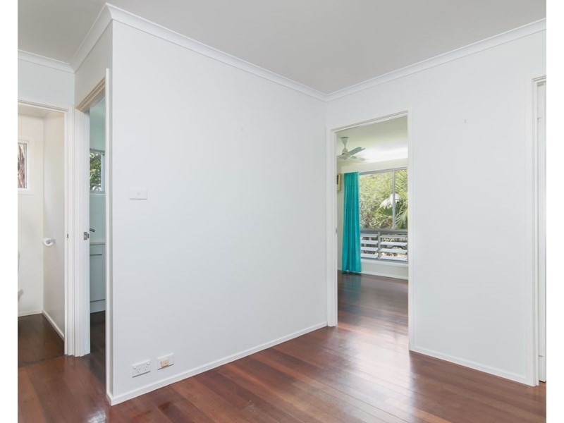 26 Knight Road, Smithfield QLD 4878