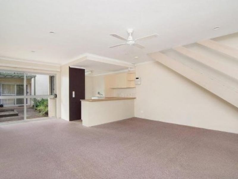 1/3 Maytown Close, Manoora QLD 4870