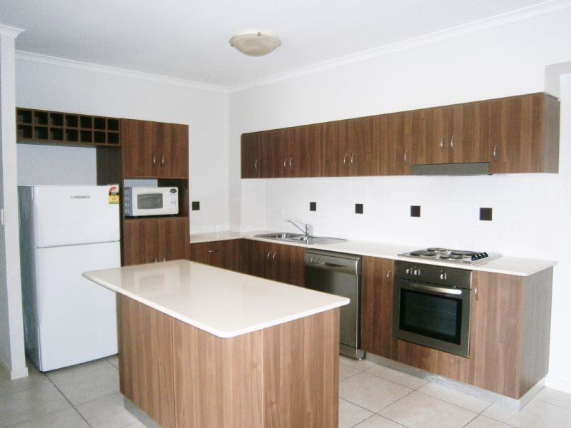8/89-91 Ishmael Road, Earlville QLD 4870