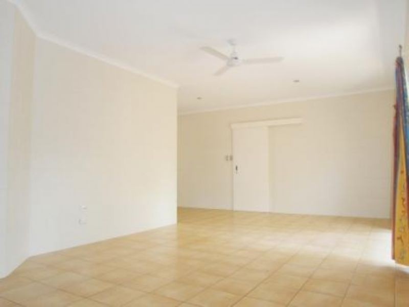 12 SIDLAW STREET, Smithfield QLD 4878
