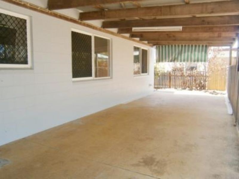12 SIDLAW STREET, Smithfield QLD 4878