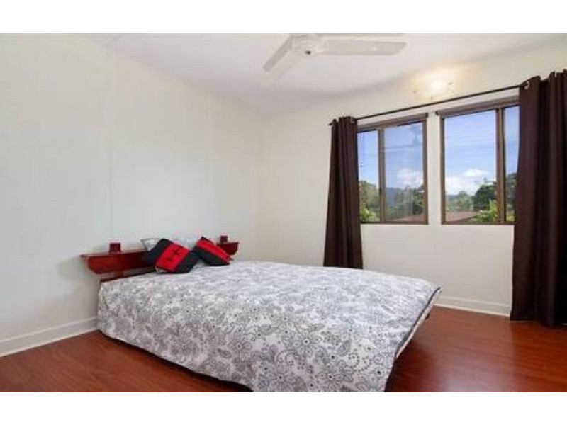 7 Fairway Street, Yorkeys Knob QLD 4878