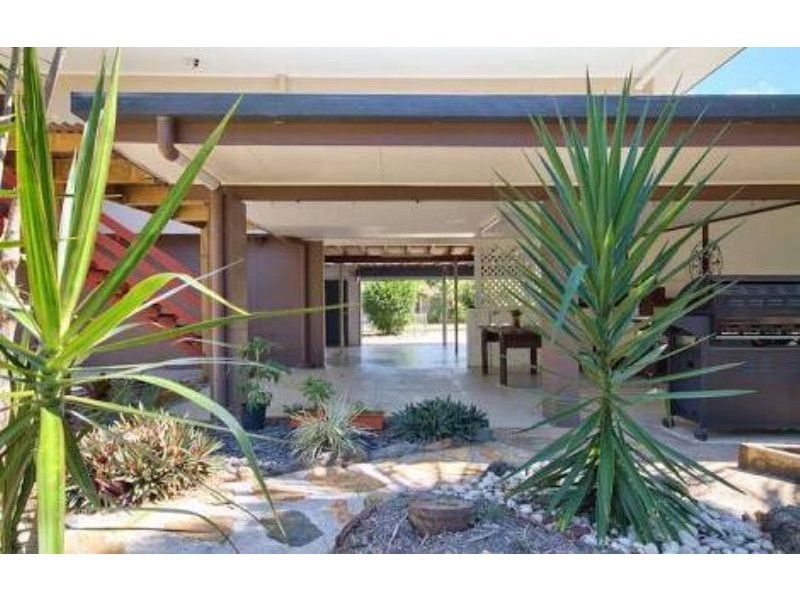 7 Fairway Street, Yorkeys Knob QLD 4878