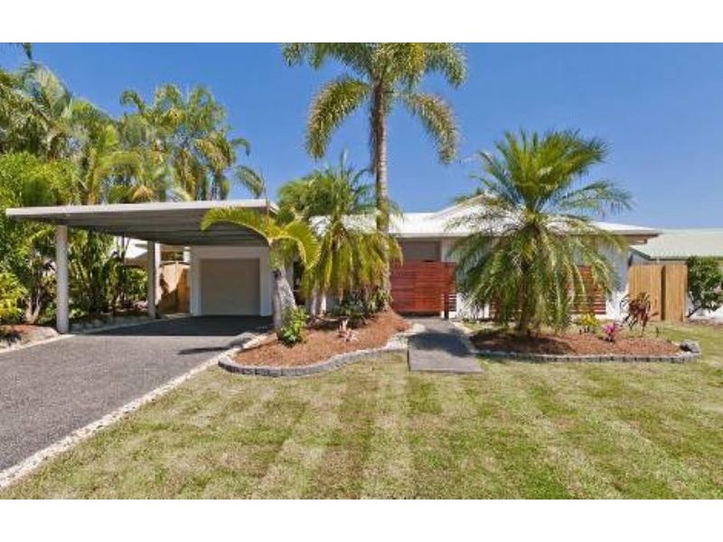 9 Avoca Close, Kewarra Beach QLD 4879