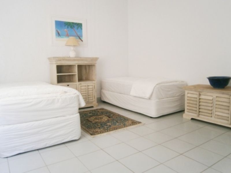 40 Hibiscus Lane, Holloways Beach QLD 4878