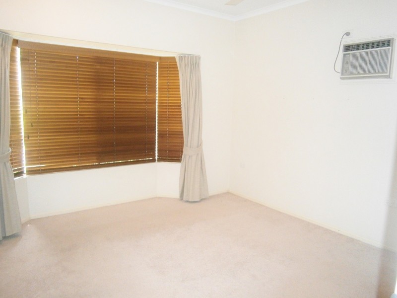 6/2 Nesbit Street, Whitfield QLD 4870