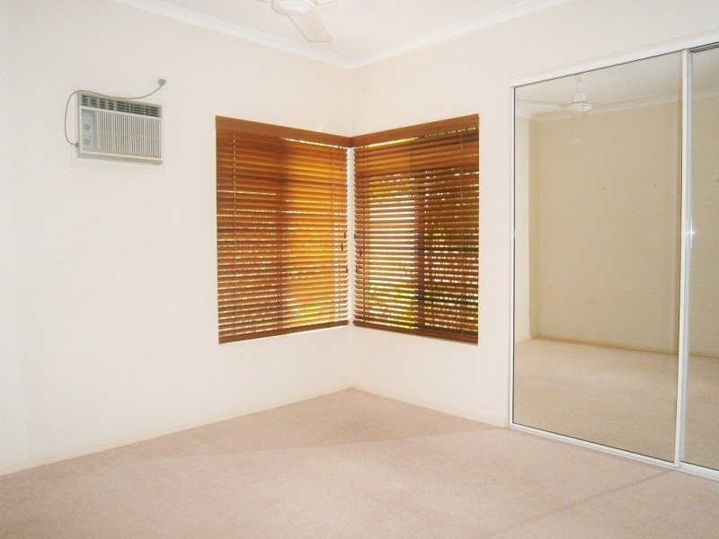 6/2 Nesbit Street, Whitfield QLD 4870