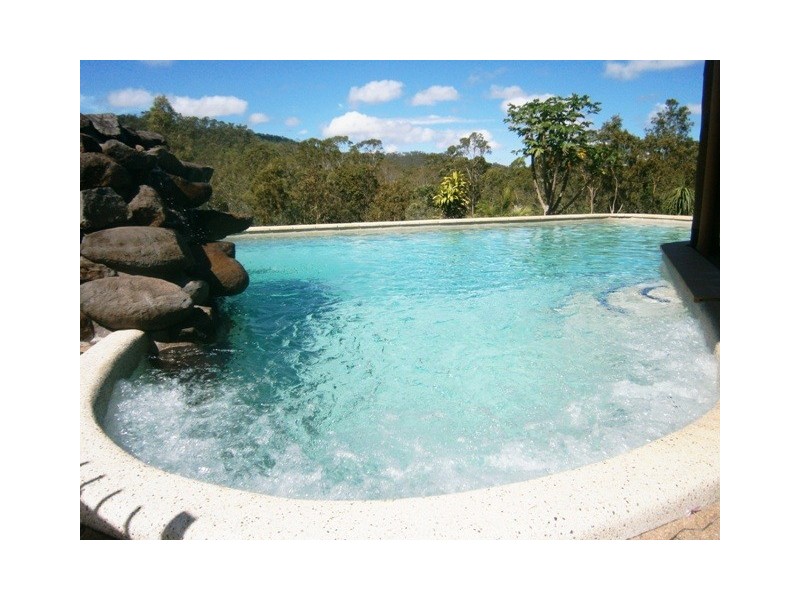 91 Scenic Drive, Speewah QLD 4881