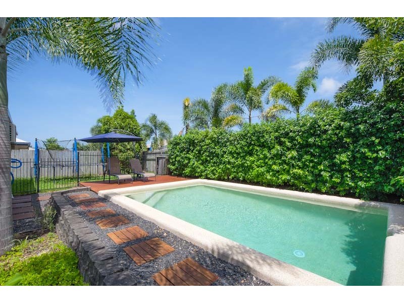 Kewarra Beach QLD 4879