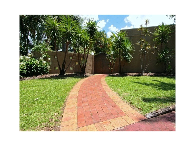 Clifton Beach QLD 4879