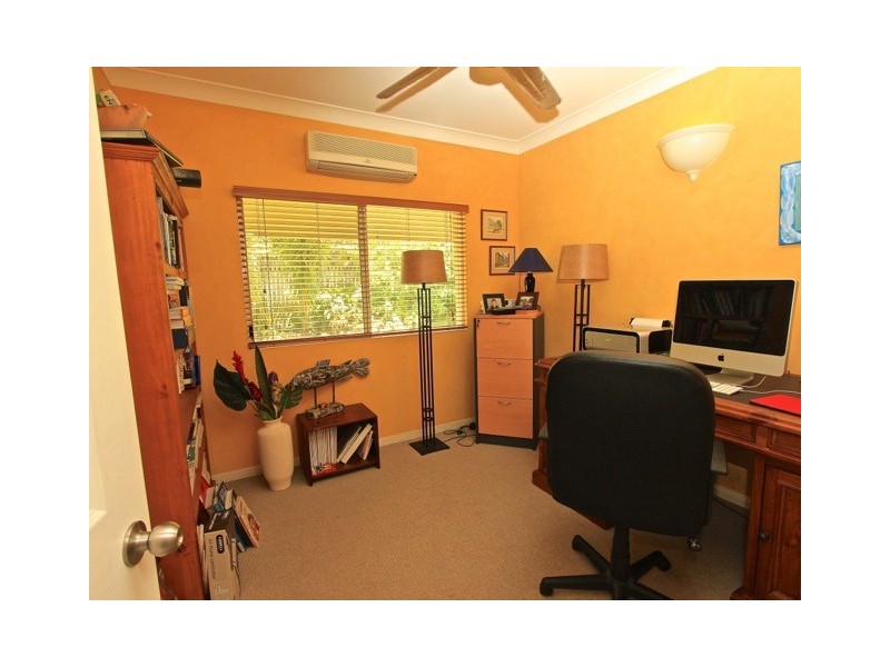 Clifton Beach QLD 4879