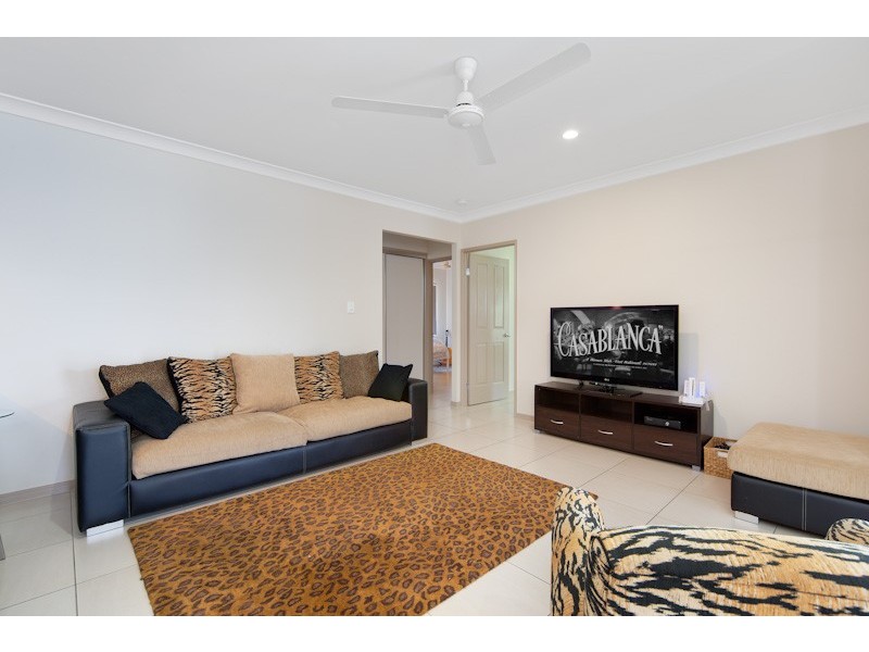 9 Vetiver Street, Trinity Park QLD 4879