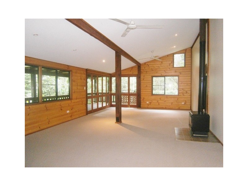 9 Pioneer Close, Speewah QLD 4881