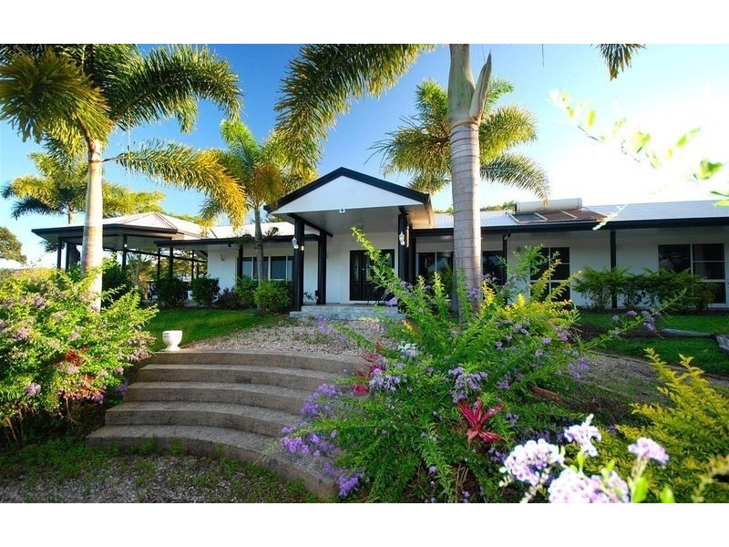 14 Greenhills Road, Kuranda QLD 4881