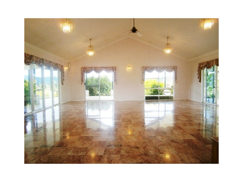 14 Greenhills Road, Kuranda QLD 4881