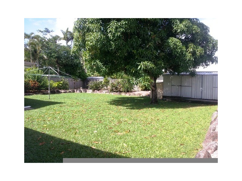 13 Conch Close, Trinity Beach QLD 4879