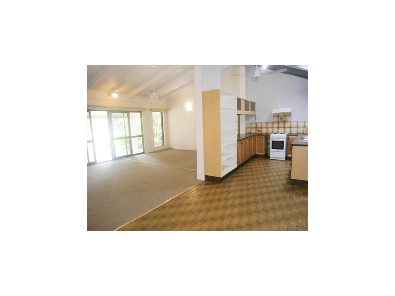 11 Jarawee Road, Kuranda QLD 4881