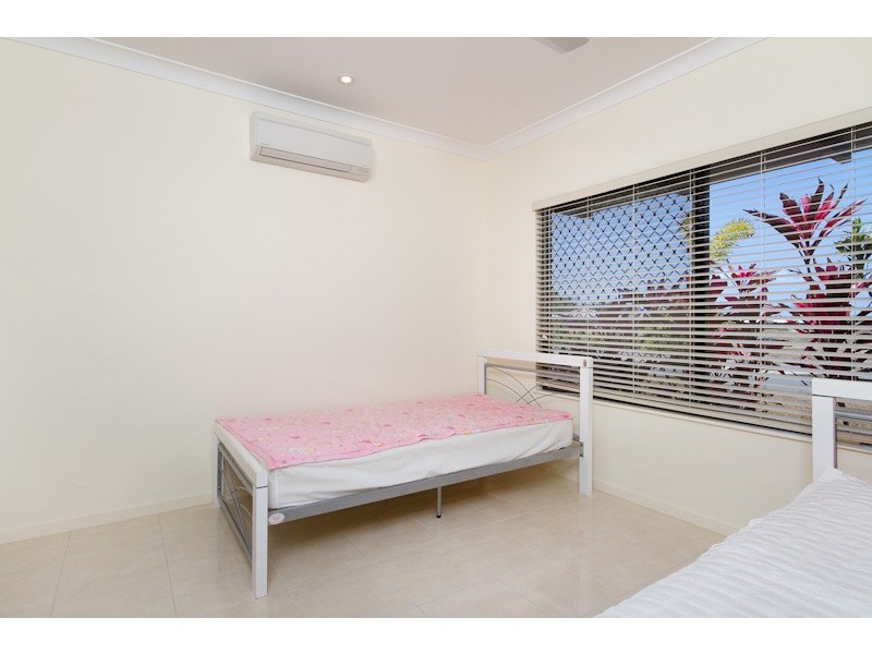 Trinity Beach QLD 4879