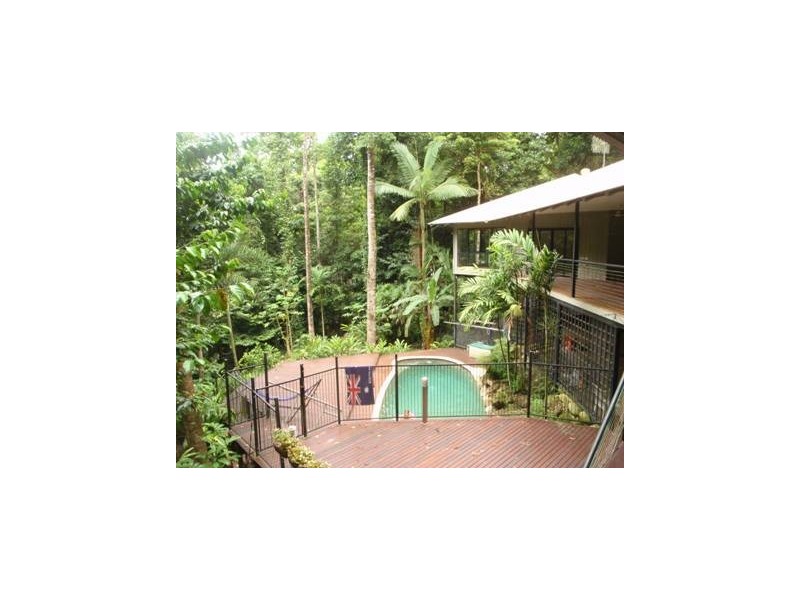 112 Mansfield Street, Earlville QLD 4870