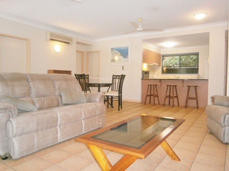 2/16-20 Ray Street, Yorkeys Knob QLD 4878