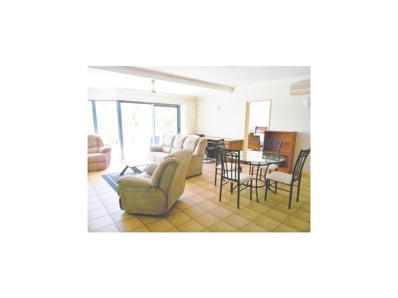 2/16-20 Ray Street, Yorkeys Knob QLD 4878