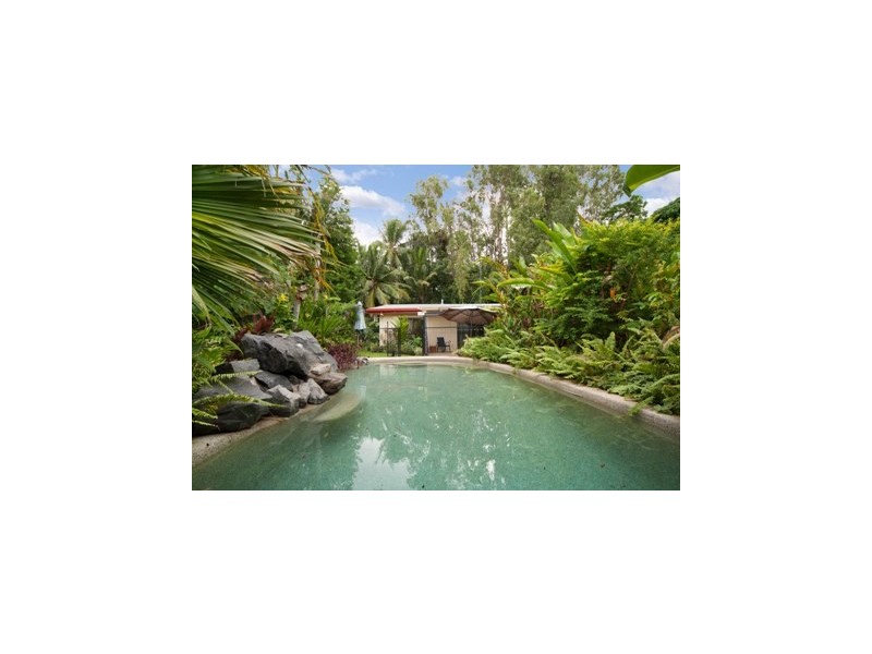 2/16 Roslyn Close, Yorkeys Knob QLD 4878