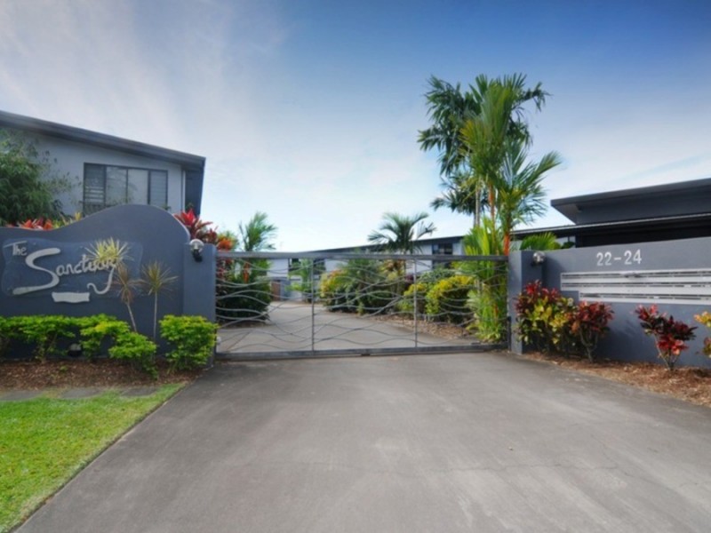 Trinity Beach QLD 4879