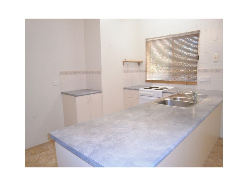 3 Sherwood Close, Brinsmead QLD 4870