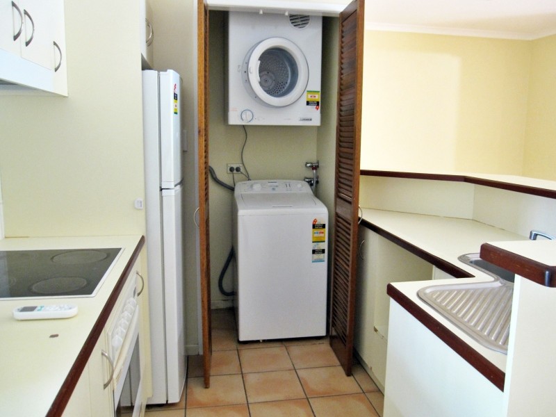 Yorkeys Knob QLD 4878