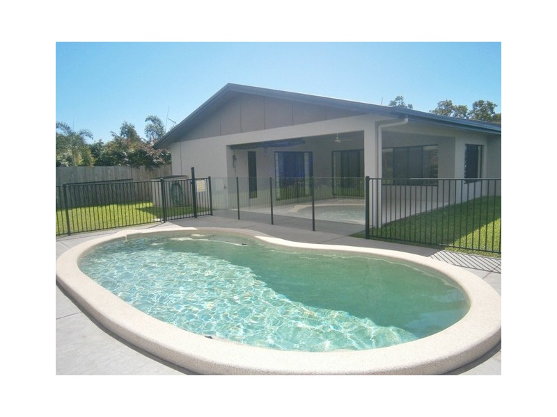 18 Petrie Close, Kewarra Beach QLD 4879